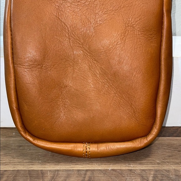Sarge Cognac Leather Travel Work Academic Neutral Bag Zip Close Compact Organize - Picture 6 of 14